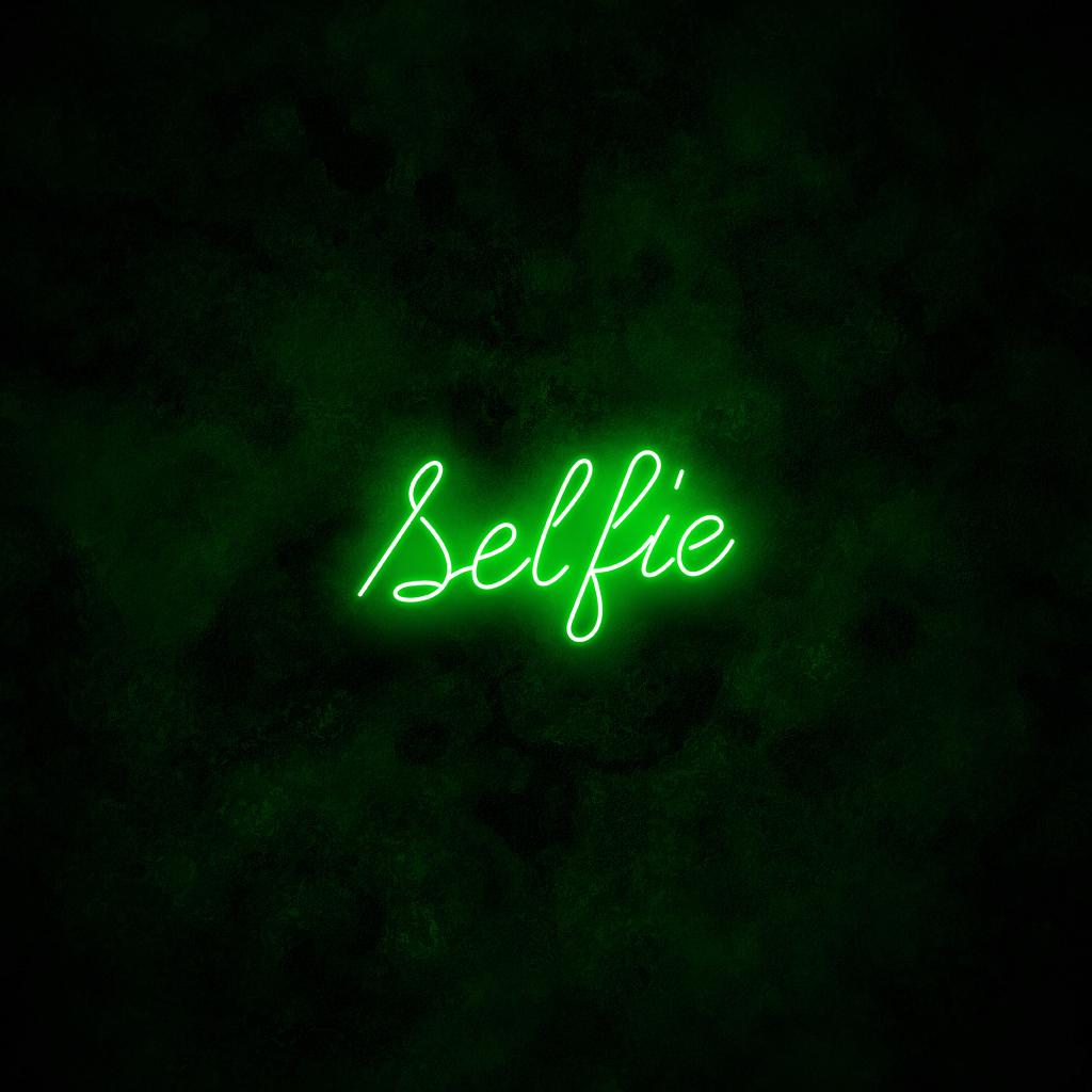 "Selfie" Neon Sign