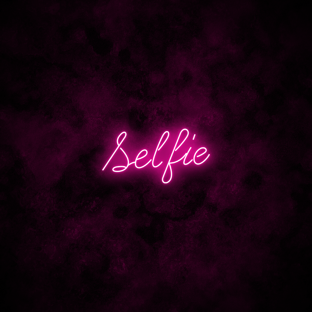 "Selfie" Neon Sign
