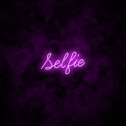 "Selfie" Neon Sign
